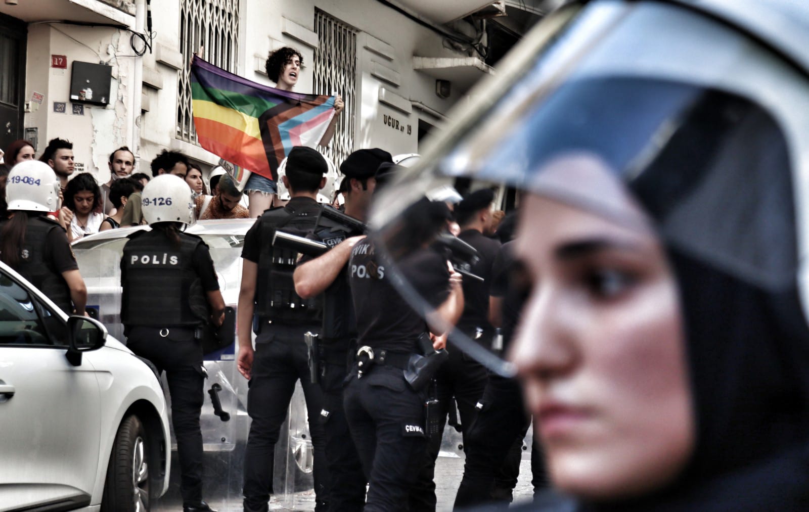 2022 İstanbul LGBTİ+ Onur Yürüyüşü'nden kareler Kaos GL - LGBTİ+ Haber Portalı