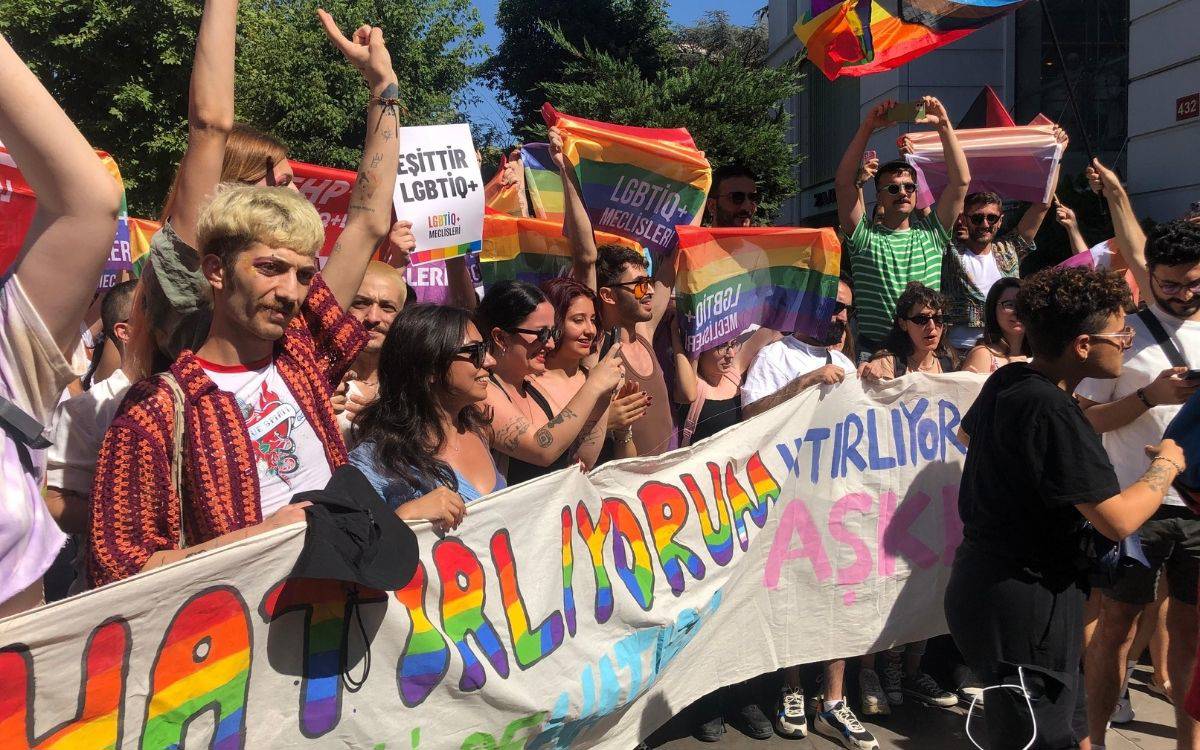 22nd Istanbul Pride March was held on Bağdat Street Kaos GL - News Portal for LGBTI+