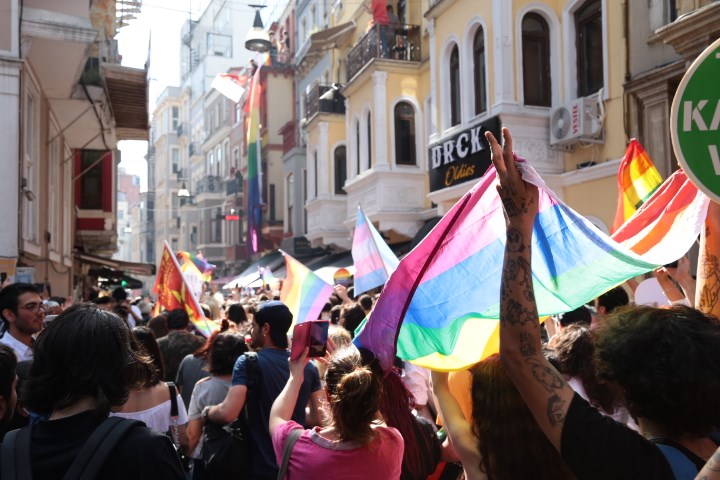 Homofobik nefret söyleminin Mart ayı sosyal medya seyri | Kaos GL - LGBTİ+ Haber Portalı