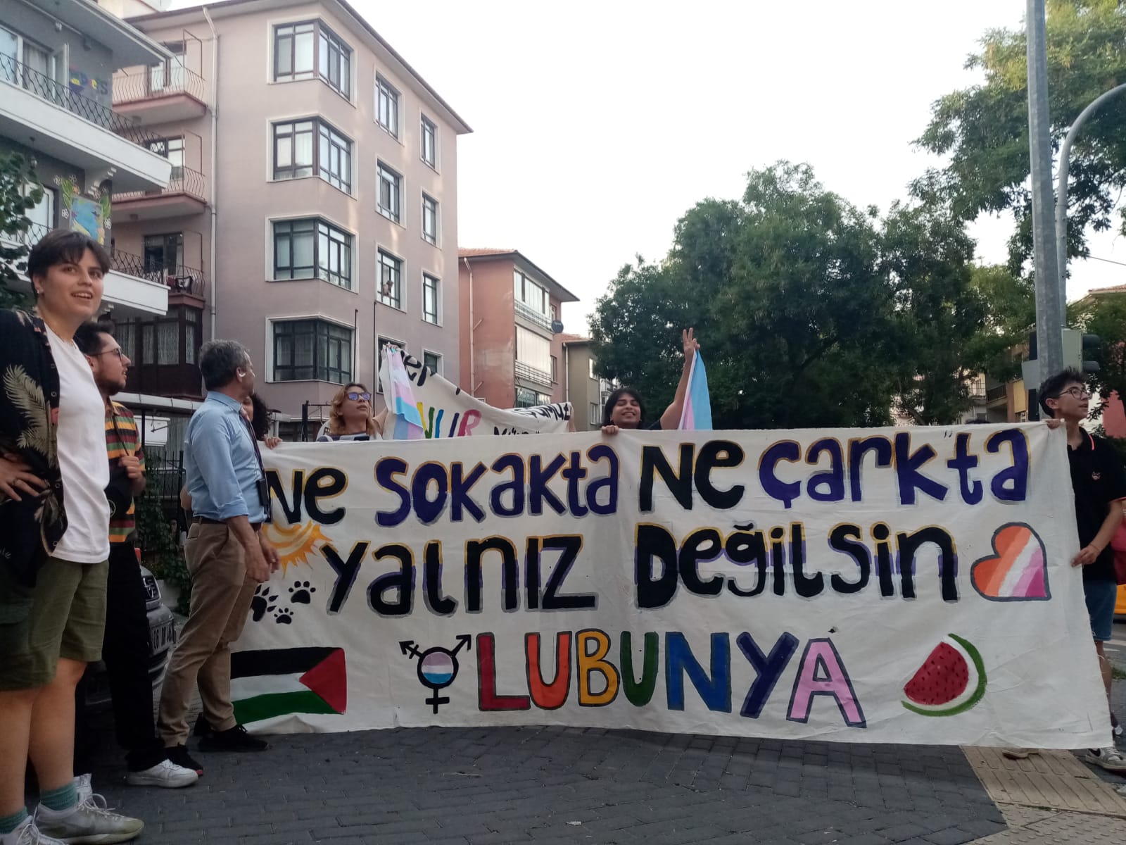 3. Ankara Onur Yürüyüşü gerçekleşti: “Bir ayı değil her ayı istiyoruz!” Kaos GL - LGBTİ+ Haber Portalı