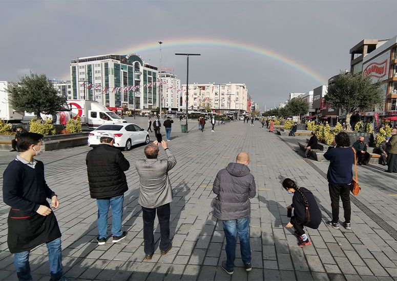 AKP’li üyelerin eşitlik reddi: “Esenyurt’a LGBT’nin sokulmasına müsaade etmeyeceğiz” | Kaos GL - LGBTİ+ Haber Portalı Haber