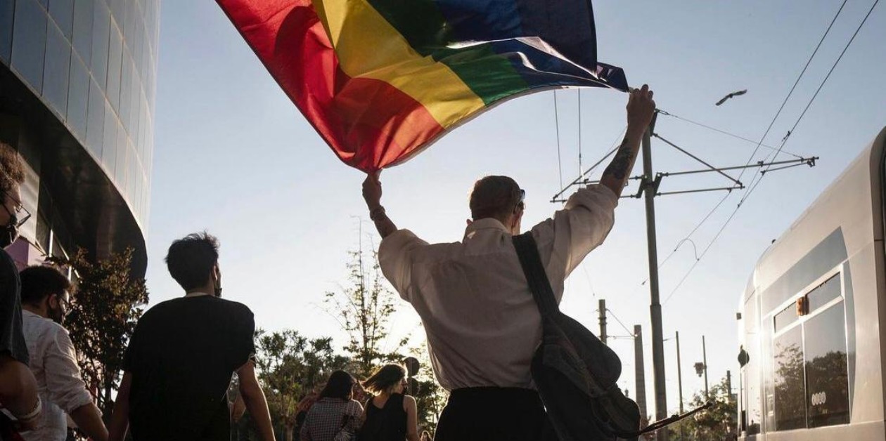 Eskişehir’de dağıtılan imzasız broşürler LGBTİ+’ları öldürmeye çağırıyor! Kaos GL - LGBTİ+ Haber Portalı