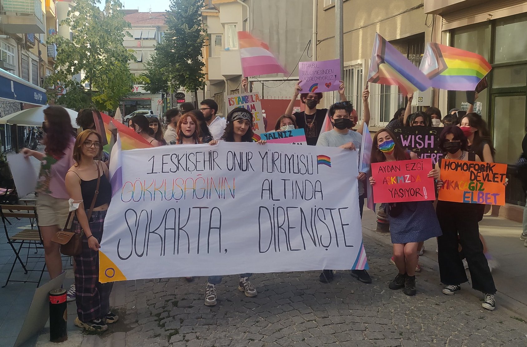 Eskişehir Valiliği’nden Onur Haftası etkinliklerine bir ay yasak! | Kaos GL - LGBTİ+ Haber Portalı Haber