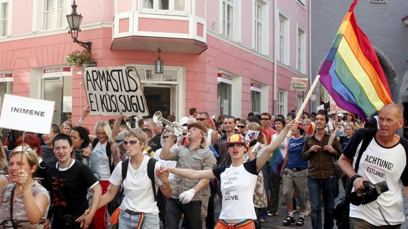 Estonya eşit evliliği yasallaştıran ilk Orta Avrupa ülkesi | Kaos GL - LGBTİ+ Haber Portalı Haber
