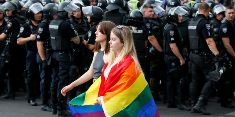 Gökkuşağıyla savaş: LGBTİ+ toplumu Rusya’yı terk ediyor Kaos GL - LGBTİ+ Haber Portalı