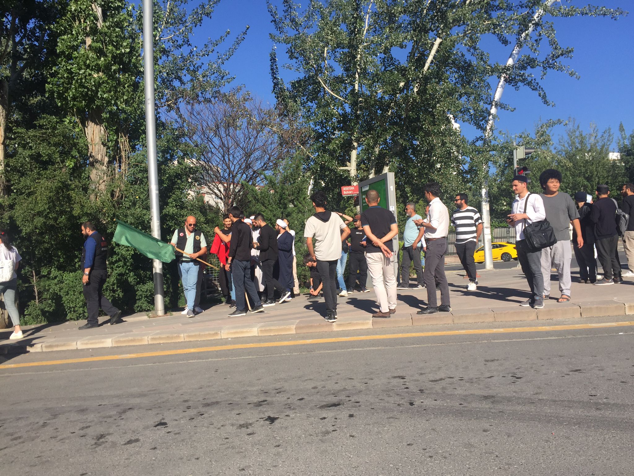 the-police-who-took-anti-lgbti-islamic-groups-under-their-wings-attacked-the-ankara-pride-march-1