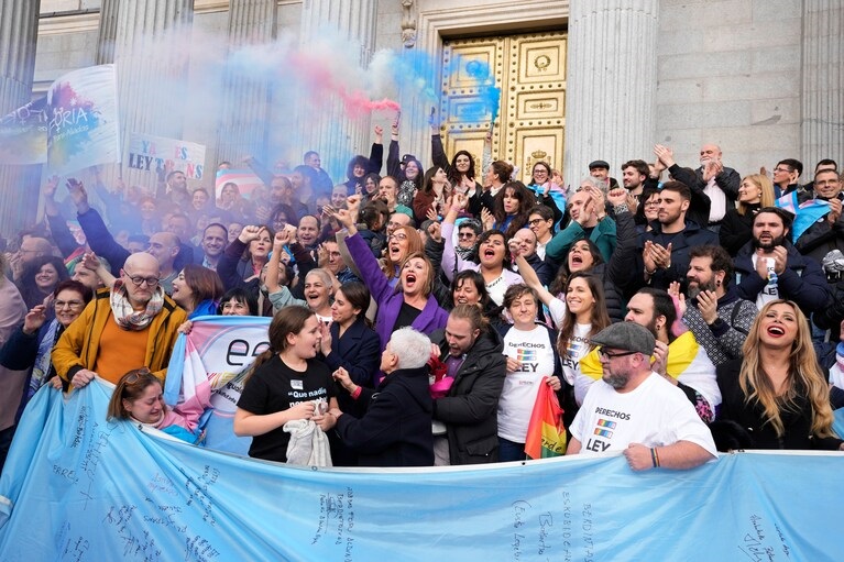 İspanya’da cinsiyetin yasal olarak tanınması için beyan yeterli | Kaos GL - LGBTİ+ Haber Portalı