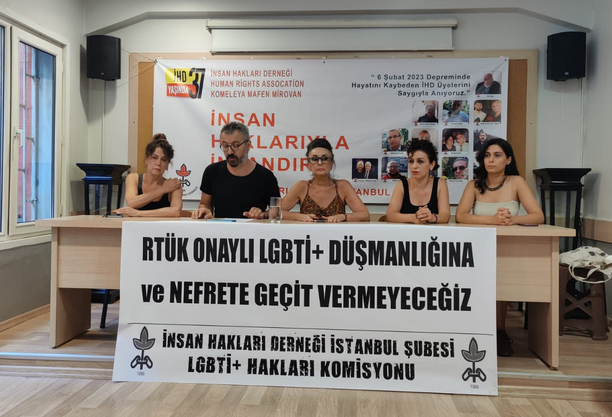 “LGBTİ+ yurttaşlara karşı yürütülen ayrımcılık ve nefrete sonuna kadar karşı çıkacağız” | Kaos GL - LGBTİ+ Haber Portalı Haber