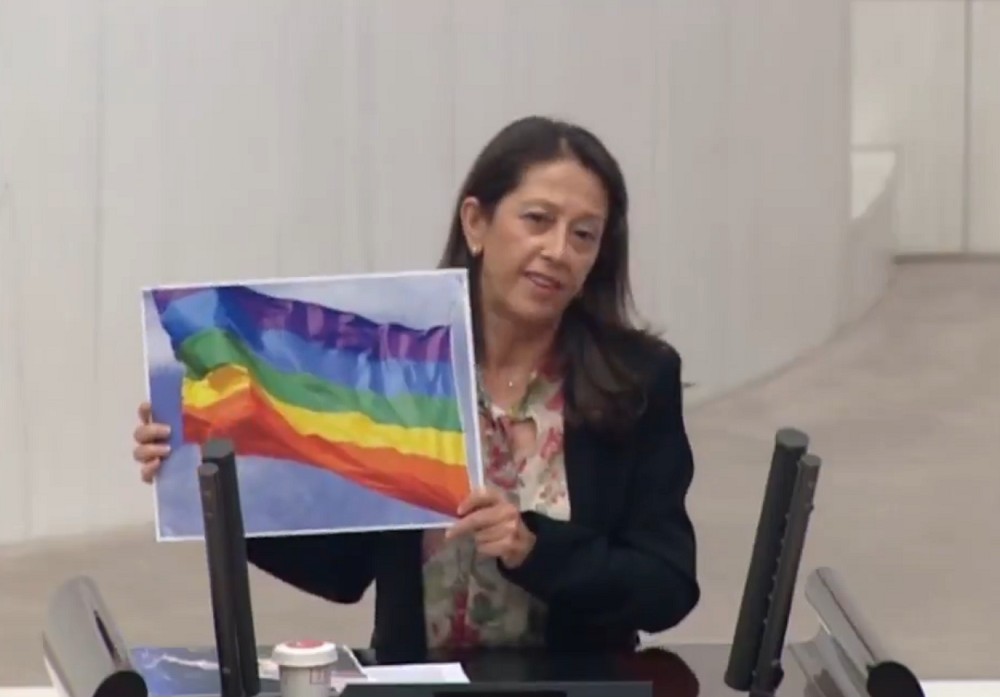 Meclis’ten Onur Haftası’na selam | Kaos GL - LGBTİ+ Haber Portalı Haber