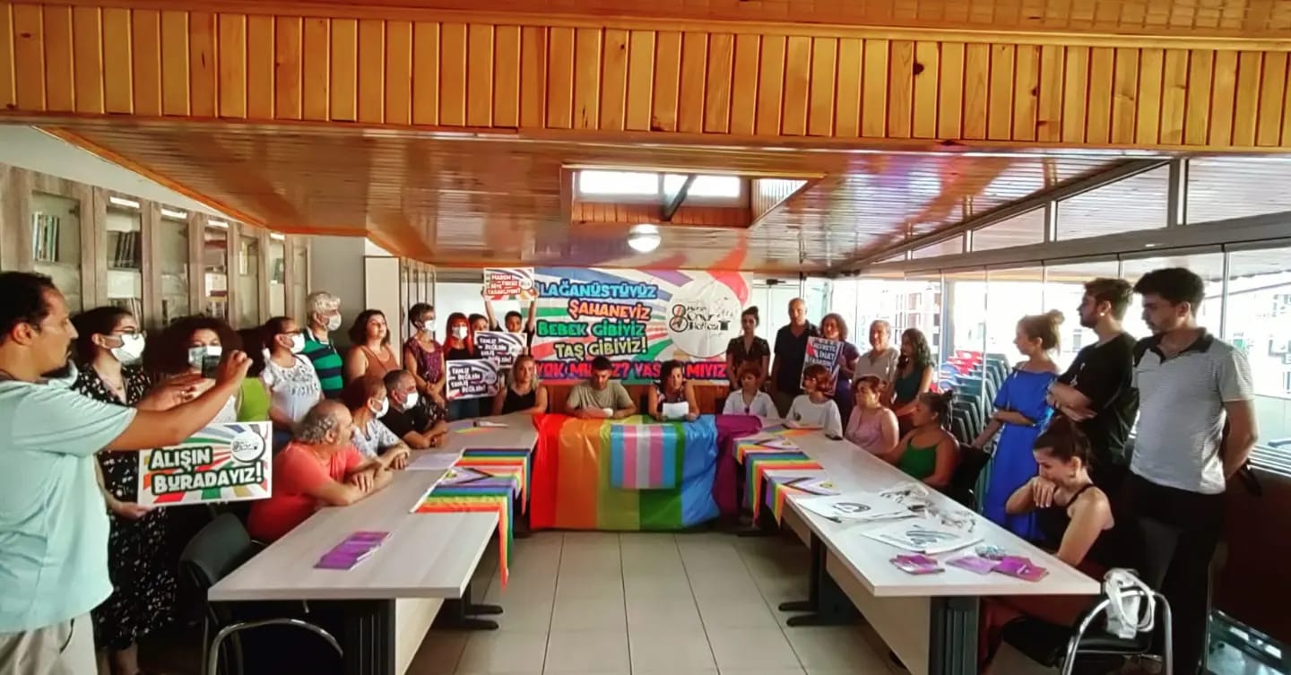Mersin Onur Haftası başladı: Şapkadan bu sene de yasaklar çıktı | Kaos GL - LGBTİ+ Haber Portalı Haber