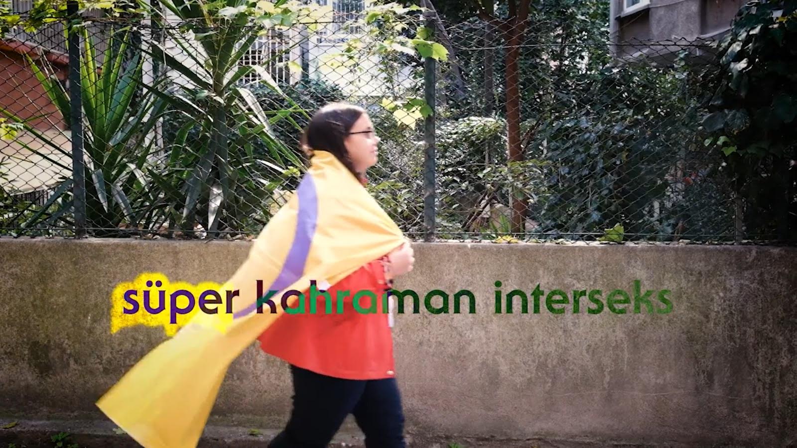 “Süper Kahraman İnterseks” belgeselini kaçırma Kaos GL - LGBTİ+ Haber Portalı