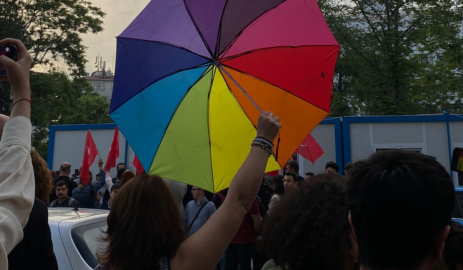 Vatan Partisi iş başında: Ankara Barosu’nun Onur Ayı etkinliğini hedef gösterdiler | Kaos GL - LGBTİ+ Haber Portalı Haber