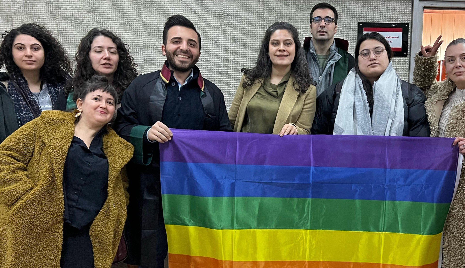 “Yargıtay 3. Daire gücünü nereden alıyorsa, Onur Yürüyüşü’ne saldıran polisler de gücünü oradan alıyor” Kaos GL - LGBTİ+ Haber Portalı