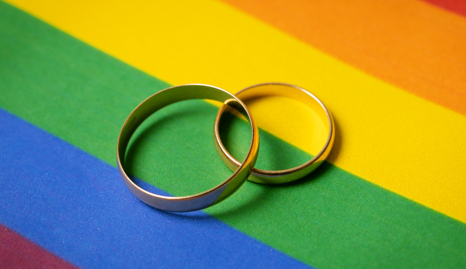 Eşcinsel evliliğini neden savunmalıyız? | Kaos GL - LGBTİ+ Haber Portalı Gökkuşağı Forumu Köşe Yazısı