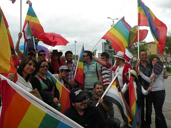 Red Card to Borders: Solidarity Matches for LGBT Refugees Kaos GL - News Portal for LGBTI+
