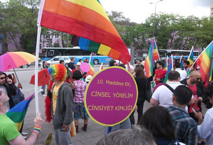 Lambdaistanbul ve SpoD’dan Anayasa Etkinliği | Kaos GL - LGBTİ+ Haber Portalı Haber