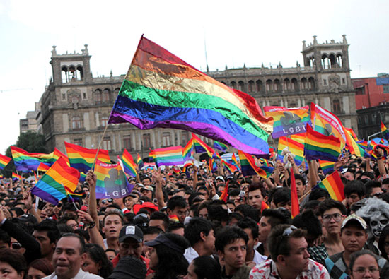 The politics of Pride and Mexico’s 2 marches Kaos GL - News Portal for LGBTI+