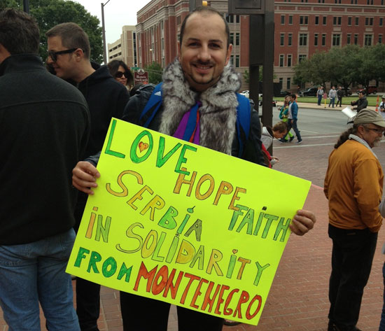 LGBTs from 16 countries in Texas salute the banned Belgrade Pride Kaos GL - News Portal for LGBTI+