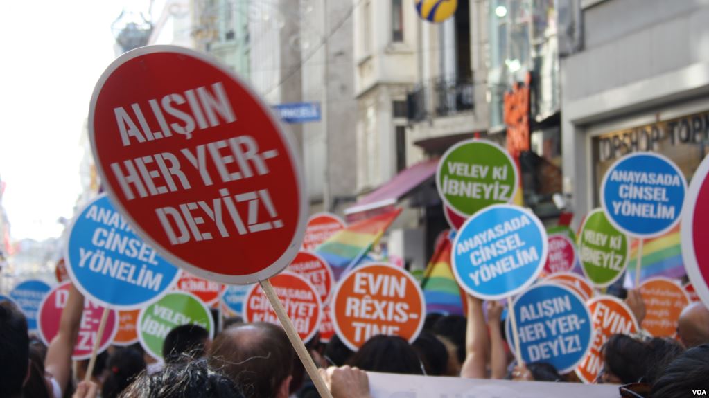 Valilik homofobik hekim hakkında soruşturma izni verdi | Kaos GL - LGBTİ+ Haber Portalı Haber