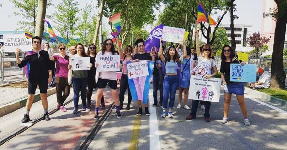 Bursa’da 1 Mayıs: Emeğin ‘O’ biçimi! Kaos GL - LGBTİ+ Haber Portalı