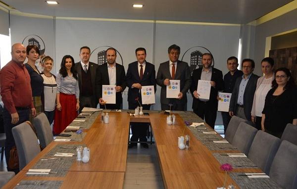 ‘Çocuk İhmali ve İstismarının Önlenmesinde Eğitim İşbirliği Protokolü’ Eskişehir’de imzalandı | Kaos GL - LGBTİ+ Haber Portalı Haber