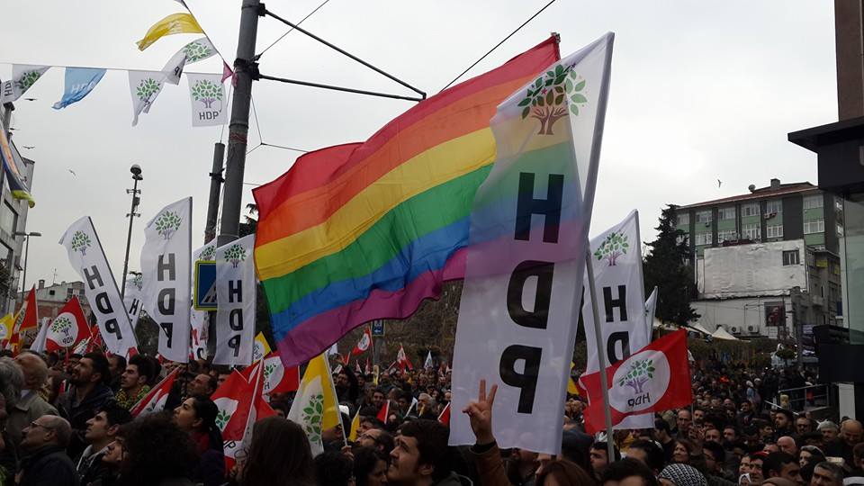 HDP co-chairs Selahattin Demirtaş and Figen Yüksekdağ are arrested Kaos GL - News Portal for LGBTI+