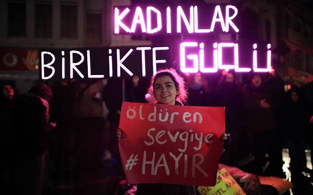Eda Dayanışmaya Çağırıyor: #ÖldürenSevgiİstemiyoruz | Kaos GL - LGBTİ+ Haber Portalı Haber