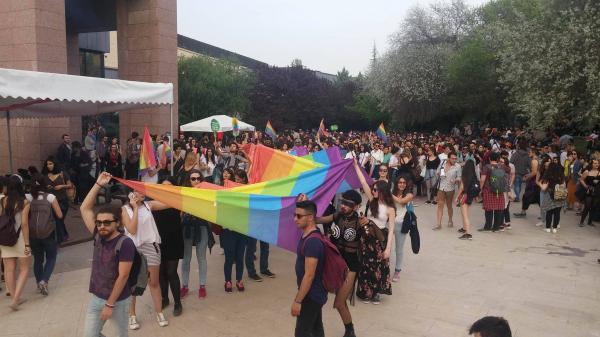 ODTÜ’de 7. Onur Yürüyüşü yapıldı | Kaos GL - LGBTİ+ Haber Portalı Haber