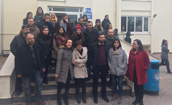 Uludağ Üniversitesi akademisyenlerini uğurladı | Kaos GL - LGBTİ+ Haber Portalı Haber