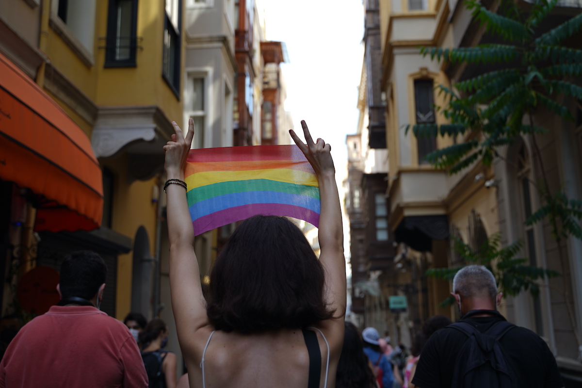 Faruk  | Kaos GL - LGBTİ+ Haber Portalı Gökkuşağı Forumu Köşe Yazarı